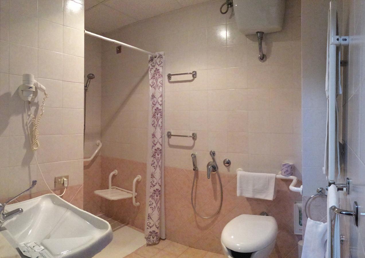 Hotel Delle Palme Letojanni Kültér fotó
